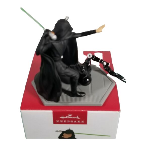 NEW Hallmark Keepsake Christmas Ornament Star Wars Mandalorian "A Jedi Returns" - Picture 7 of 9